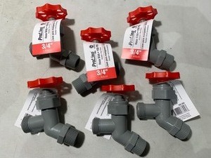 lot 34 image: 6 New Proline Acetal 150PSI 34 Hose Bibbs