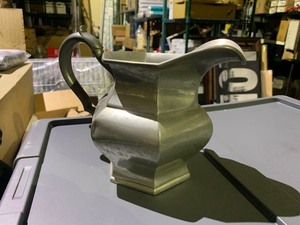 lot 44 image: Classic Vintage English Pewter Piece Lot 2