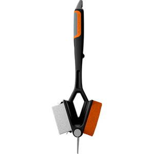 lot 39034 image: Blackstone Signature Series 3-in-1 Griddle Cleaning Tool