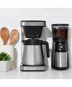 lot 1537 image: OXO Brew 8-Cup Coffee Maker