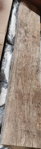 lot 3133 image: 3pc Ceramic Floor Tiles Wood Design 47x8 Each