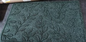 lot 3141 image: 3pk AquaShield 36x23 Floor Mats Green