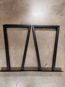 lot 6109 image: Metal Furniture Desk Table Legs 2Pcs Square Tube