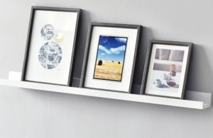 lot 3137 image: 36 Photo Shelf White