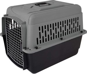 lot 2200 image: Petmate Pet Porter for 20-30lb Doggos