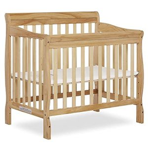 lot 3082 image: Dream On Me Classic 4 in 1 Mini Crib In Espresso