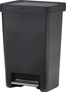 lot 7919 image: Rubbermaid Step Trashcan