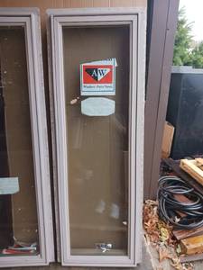 lot 5121 image: Right and Left casement windows