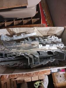 lot 5247 image: Box of Simpson and USP Joist and Rafter Hangers aprox 30 hangers