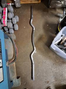 lot 5227 image: weightlifting curved preacher curl bar