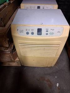 lot 5230 image: Kenmore dehumidifier