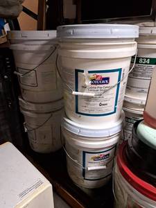 lot 5231 image: (9) 5 gallon pails mowhawk waterborne laquer, fire intumescent caulk, caulkingtile backsplash mastic industrial red and yellow safety paint