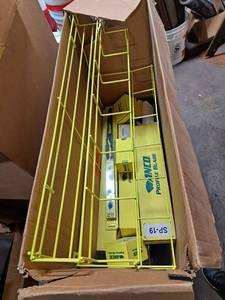 lot 5272 image: Anco Shop Wiper Display with Multiple Wipers