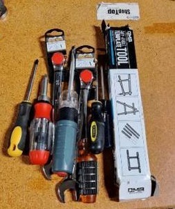lot 5097 image: Lot Of Assorted Hand Tools