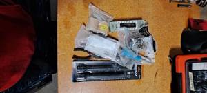 lot 32447 image: Lot Of Assorted tools