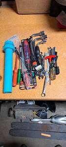 lot 32455 image: Lot of Assorted Handtools