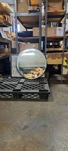 lot 5384 image: 25.5in Round Mirror