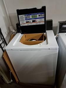 lot 5397 image: New Maytag commercial washer washing machine