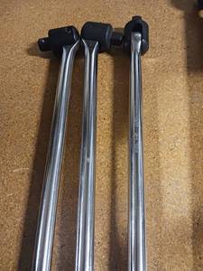 lot 5088 image: Lot of (3) Breaker Bars - 12 inch drive