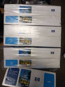 lot 5370 image: Lot of 4 HP color laser jet toner cartridge and another case of partially used toner