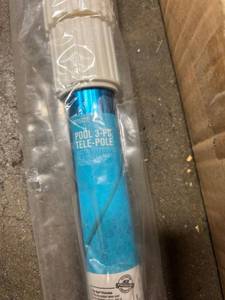 lot 4011 image: box of 4 blue aluminum pool poles adjustable 5��-15��
