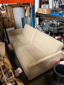 lot 4021 image: graybrown futon sleeper couch