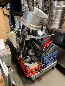lot 4023 image: over 550lbs cart lot of various steel, stainless Steel and aluminum.