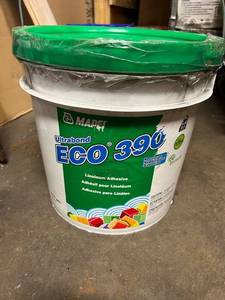 lot 4036 image: Mapei Ultabond Eco 390 linoleum adhesive 4 gallon bucket, unopened