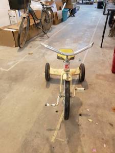 lot 8675 image: old AMF tricycle