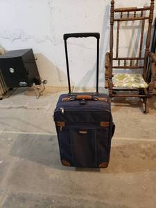 lot 8686 image: jaguar rolling suitcase expandable