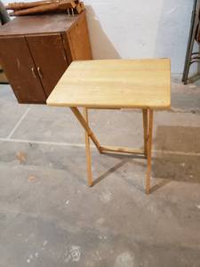 lot 8690 image: wood tv tray