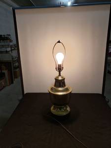 lot 8761 image: brass table lamp