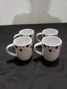 lot 8795 image: set 4 pampered Chef coffee cups