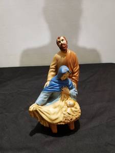 lot 8854 image: ceramic nativity