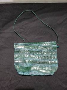 lot 8871 image: authentic green lizard skin designer purse