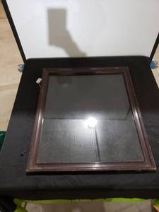 lot 8899 image: old window pane