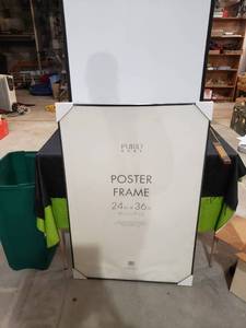 lot 8903 image: factory sealed pister frame