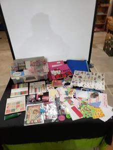 lot 8914 image: lot of scrapbooking