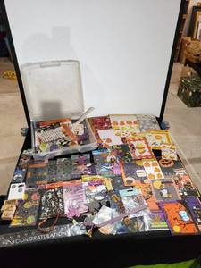lot 8915 image: lot of scrapbooking