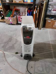 lot 8929 image: Rolling heater works