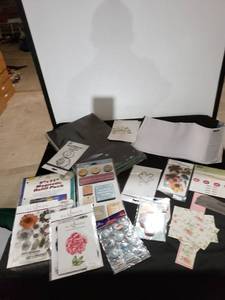 lot 8983 image: lot of scrapbookingstampin up