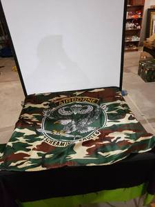 lot 9249 image: full size airborne screaming eagles flag