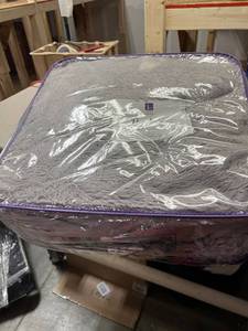 lot 1100288 image: Lush Decor Emma Faux Fur 2 Piece Comforter Set, Twin-XL, Light Gray