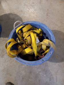 lot 29776 image: ratchet straps tie downs