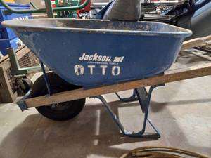 lot 29780 image: JACKSON 6FT-CU WHEELBARROW