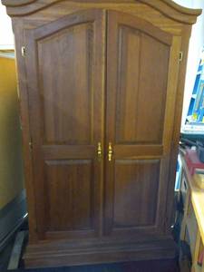 lot 29783 image: Wooden Armoire&nbsp