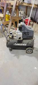 lot 29806 image: 2016 Husky 125 PSI Air Compressor Model TA-2530B