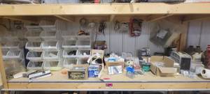 lot 29810 image: Split-Jaw Smart Meter, Simens Q120 Circuit Breakers, Stainless Steel Clamps, and More