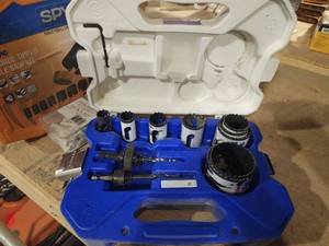 lot 29839 image: Lenox Hole Saw Kit