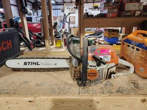 lot 29841 image: STIHL MS251 Rollo Matic Chainsaw